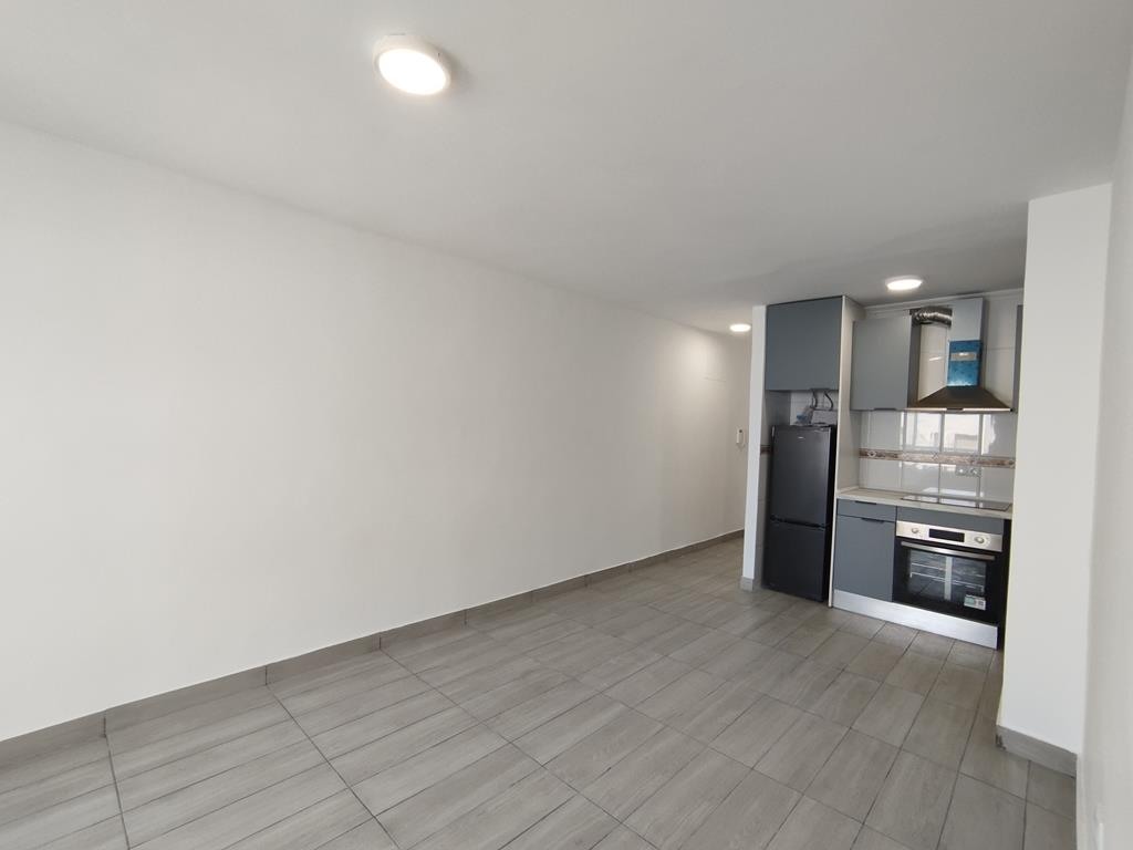 Apartamento reformado junto a la avenida de las Habaneras, fotografía 5 de 27