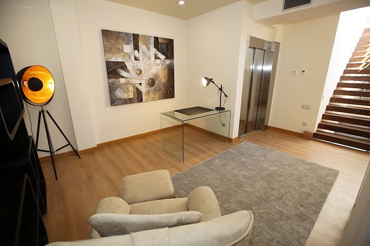 Villa de 500 m² con piscina, spa y gran parcela en La Zenia, fotografía 14 de 21