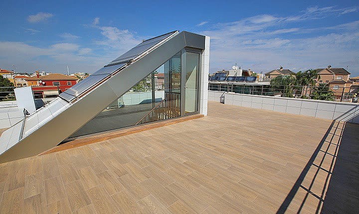 Villa de 500 m² con piscina, spa y gran parcela en La Zenia, fotografía 15 de 21
